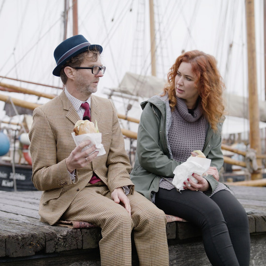 Jim Lacy und Kirsten Hermann im quadratischen Format