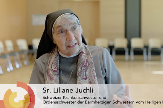 Standbild von Liliane Juchli im Interview