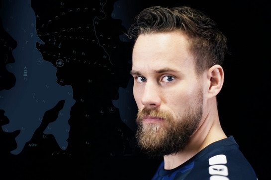 bb_sg_trikot_praesentation_2016_17_teaser_04.jpg Ein Porträt eines SG Spielers
