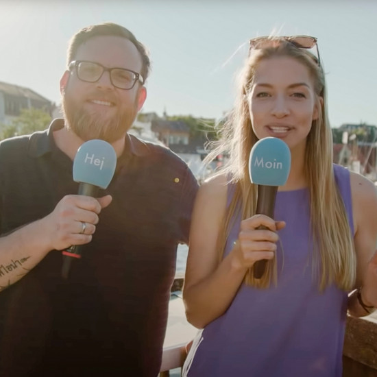 Malin und Daniel am Flensburger Hafen