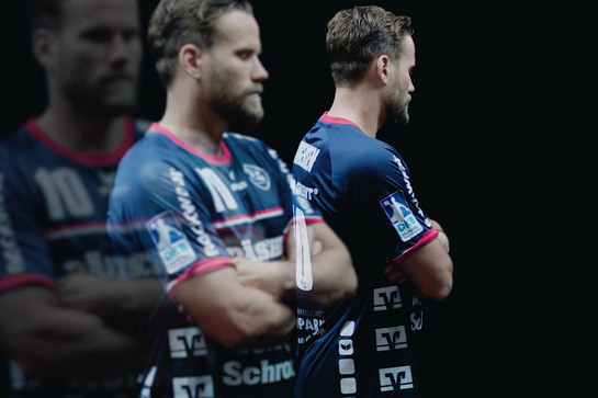 Ein SG Spieler aus drei perspektiven