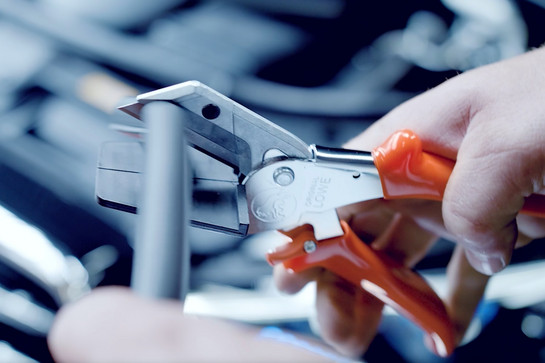 bb_loewe-scheren_industrial_teaser_05.jpg