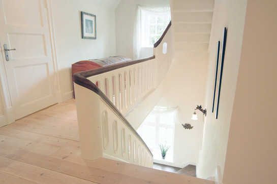 bb_immo_teaser_05.jpg Eine sanierte Treppe eines Landhauses