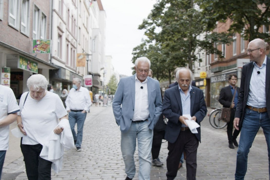 bb_kubi_teaser_ss2.jpg Wolfgang Kubicki während des Bundestagswahltalk
