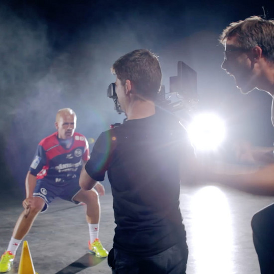 Bewegtbild beim Dreh für den Einlauftrailer für die SG