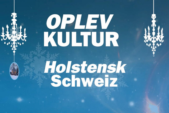Zwei weiße Kronleuchter auf blauem Hintergrund