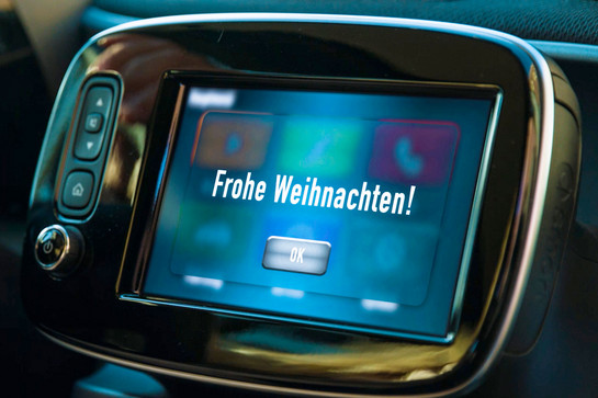 bb_tsw_teaser_01.jpg Frohe Weihnachten angezeigt auf einem Bildschirm
